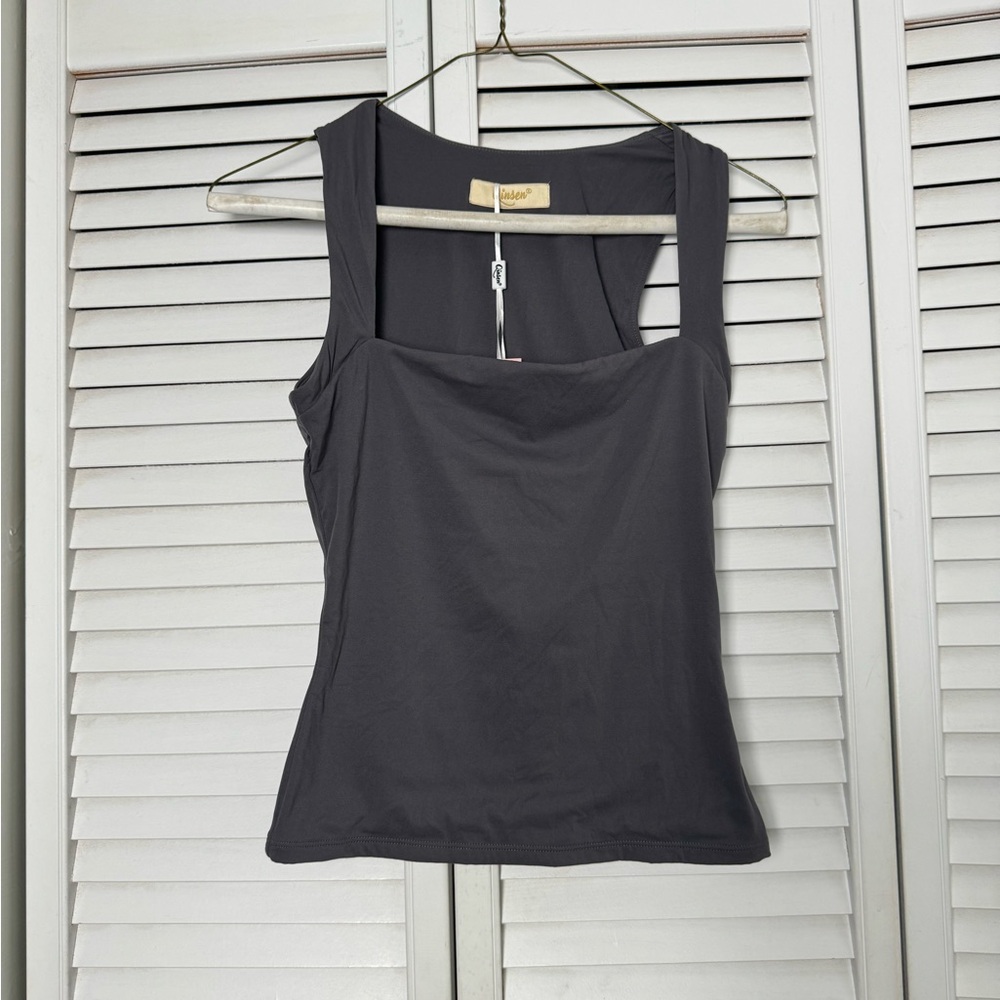 Qinsen Women’s Size Small Grey Tank Top